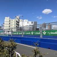 ターン9。進行方向は画面左から右へ