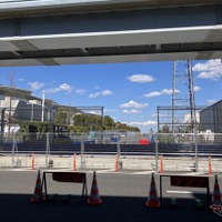 画面左から来てターン15を左折、画面奥へ。画面左は東京ビッグサイト東館