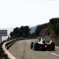 フォーミュラE「マウンテン・リチャージ」　(c) Formula E
