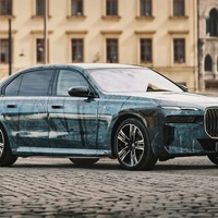 BMW i7のアートカー