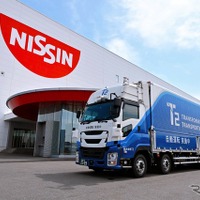 日清食品とT2がレベル2自動運転トラックを用いた幹線輸送の実証実験を関東と関西を結ぶ高速道路で6月から開始