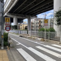狭い道！ 制限1.7mの東京都板橋区道