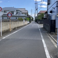 狭い道！ 制限1.7m、小金井市道573号線