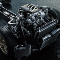日産GT-RのVR38DETT型エンジン