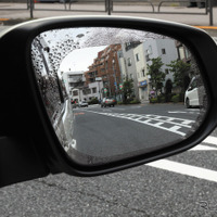 大型サイドミラー対応のLサイズと車種専用モデルが登場した、カーメイトの「ゼロワイパー・フィルムタイプ」