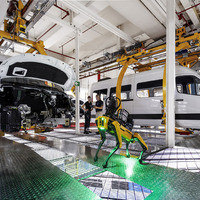 メルセデスベンツが独デュッセルドルフ工場にロボット犬「アリス」導入