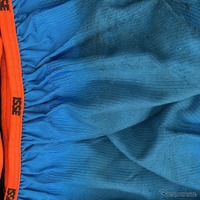 約30℃の環境下で、アスファルトを70km走行した後の状態