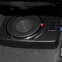 『リクロス』（広島県福山市）にて製作されたオーディオカーの一例。