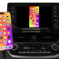 『Kadimura・Smart Car Player ミラーリングケーブル（KD-279）』にてスマホのミラーリングをしているところ。