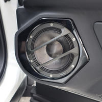 トヨタ・レクサス UX250h（ショップデモカー） by ウェイブ トゥ ポート