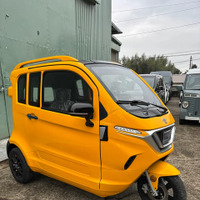 ドア付きアーバントライカー（イエロー）