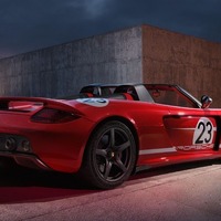 ポルシェのプログラムでフルレストアされた2005年製 カレラGT