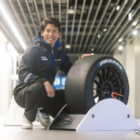 TOYO TIRES with Ring Racing 中山雄一選手