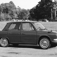 日野コンテッサ・セダン（1962年）