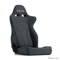 「カーグッズ・オブ・ザ・イヤー2025」を受賞したブリッド「エルゴスター・ヌグレ」