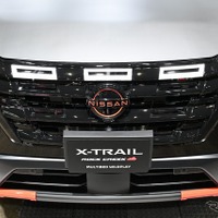 日産 X-TRAIL ROCK CREEK MULTIBED WILDPLAY（東京オートサロン2026）