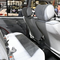 日産自動車大学校の学生たちがレストアした「マッチのマーチ」1984年式 初代日産マーチK10（東京オートサロン2026）