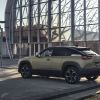 マツダ MX-30 ロータリーEV