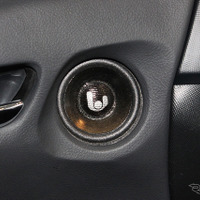 『ブリーズ』（奈良県大和郡山市）にて製作されたオーディオカーの一例。