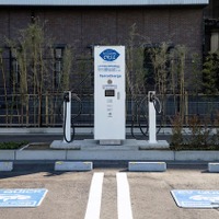 急速充電器（120kw）