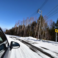 雪道での運転（イメージ）