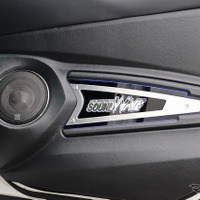 「フロント3ウェイ」が採用されたオーディオカーの一例（製作ショップ：サウンドウェーブ＜茨城県＞）。