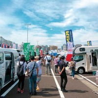 神奈川キャンピングカーフェア（前回2025年の会場風景）