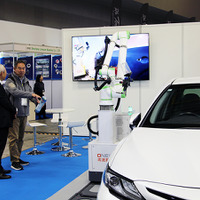 自動塗装ロボットから純正・次世代スキャンツールまで…「IAAE 2026」注目の展示とセミナーをレポート