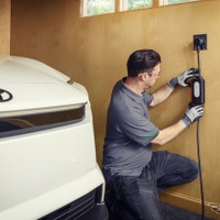 トヨタとレクサスが米国でEV充電器設置サービス「ツリーハウス」導入