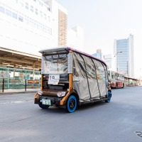 杉並区グリーンスローモビリティ×次世代タイヤ AirFree 実証実験：荻窪駅西口出発