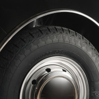 ダンロップブランドのタイヤ「SP4(エスピーフォー)」