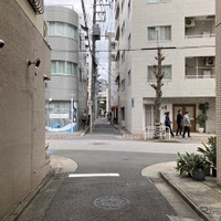 江東区道深37号、東向き