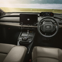 トヨタ bZ4Xツーリング