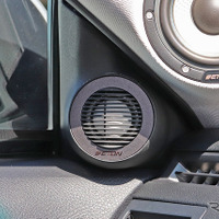 『アミューズ（広島県福山市）』にて製作されたオーディオカーの一例。