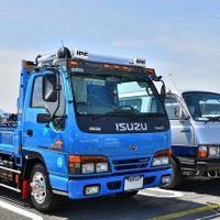 アリオ上尾 昭和平成オールドカー展示会