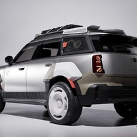 MINI × Vagabundによる特別な『カントリーマン』カスタム