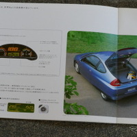 ホンダ・インサイト（初代）当時のカタログ