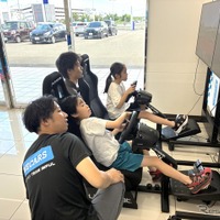 レーシングシミュレーターゲーム