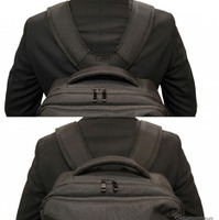 自動車のサスペンション構造を応用することで体感重量を約40%軽減する「無重力リュック」