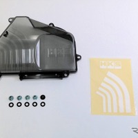 HKS『GR86/BRZ』用コールドエアインテークキット補修部品「エアクリーナーカバー」と「ステッカー」が発売
