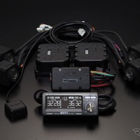 電動減衰力コントローラー EDFC5 デモ機の展示
