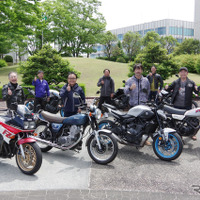 この日は設楽社長がインド赴任時のヤマハ社員メンバーを連れ立ってのツーリングに