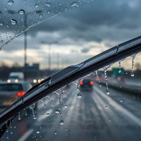 欧州車や新型国産車に増えている「フラットワイパー」