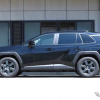 サステックプロCR　RAV4装着例（最上部車高：フロント 16mmダウン / リア 13mmダウン）