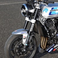 CB1000F WITH MEレーサー