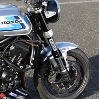 CB1000F WITH MEレーサー