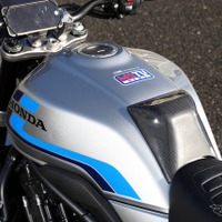 CB1000F WITH MEレーサー
