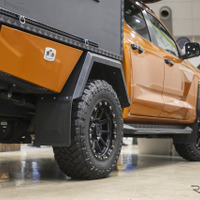 TOYO TIRES 「オープンカントリー M/T」を装着した水野浩聡さんのトライトン