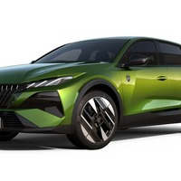 プジョー 408 GT HYBRID 改良新型