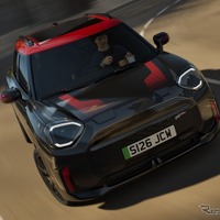 MINI ジョン・クーパー・ワークス・エースマンEの「TRACK STYLE EDITION」